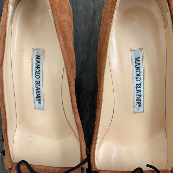 Manolo Blahnik size 38 - Picture 2 of 3